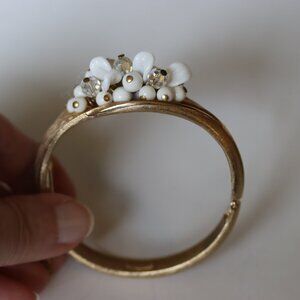 Vintage Signed Vendome Hinged Bracelet With Safety Chain Milk Glass Beadwork